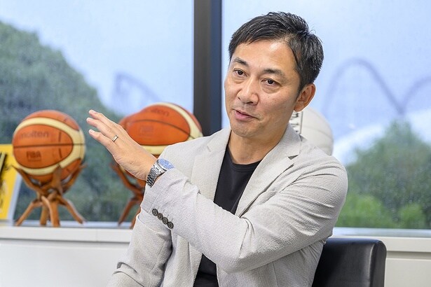 B.革新について「ゲームのルールが変わるわけではなく、システム面での変更がある」と、わかりやすく説明してくれた島田チェアマン