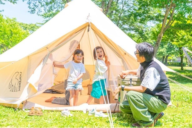 秋はキャンプのベストシーズン！紅葉、海、川…自然を満喫できる全国のキャンプ場ランキングTOP10