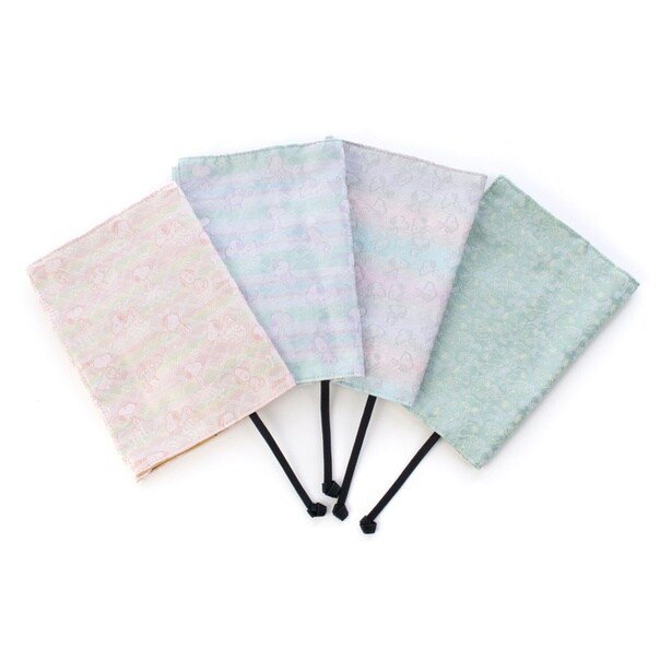 「ブックカバー」(各6050円)