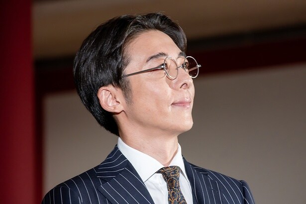 音声ガイドについて聞かれると、「音声ガイドはどうでしょうね？」とはにかんだ