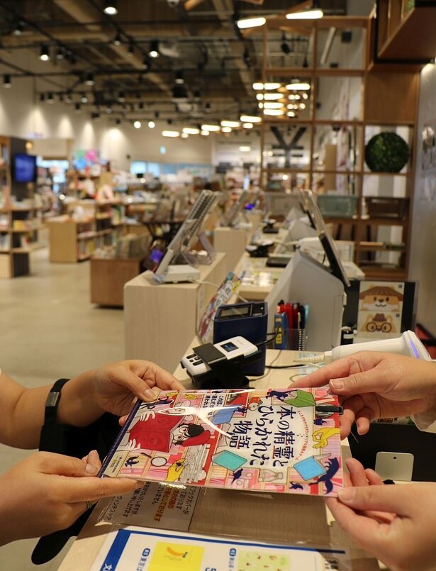 【写真】ダ・ヴィンチストアからスタートして、手がかりを探しながら謎を解いていこう！