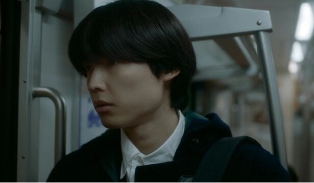 2008年、東京で働く貴樹は、人と深く関わらず、閉じた日々を送っていた