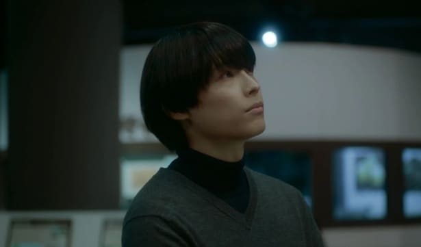 遠野貴樹役：松村北斗さん