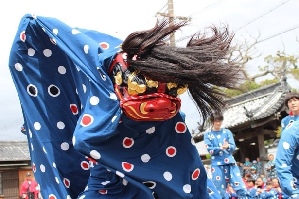 福を招く獅子舞がやってくる正月イベント