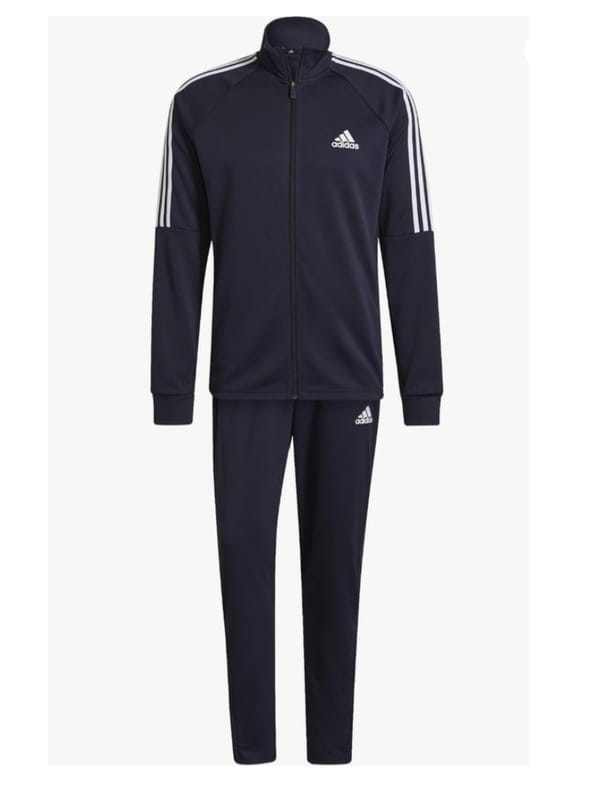 動きやすく、合わせやすい。レジャーの新定番【アディダス】のジャージがAmazonに登場中‼