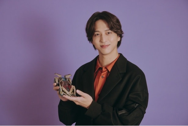 timelesz寺西拓人、声優初挑戦の『迷宮のしおり』公開“前日”が誕生日！キャラデザ江端里沙がメンカライラストで祝福