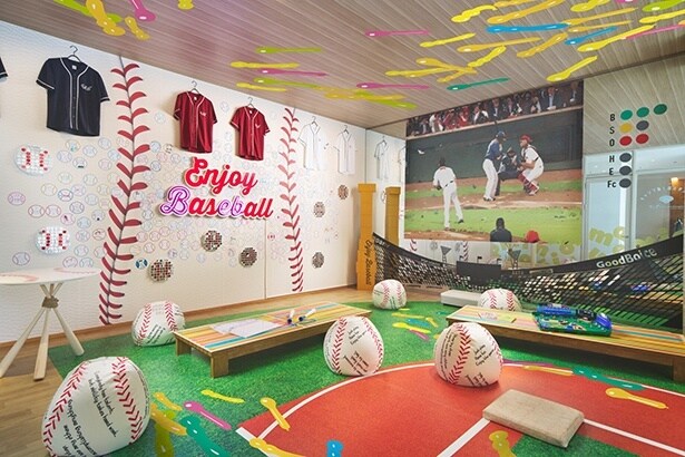 野球場をイメージした「推し活スタジアムルーム」がBEB5沖縄瀬良垣に誕生！合言葉でお得に泊まれる“道民限定特別プラン”も