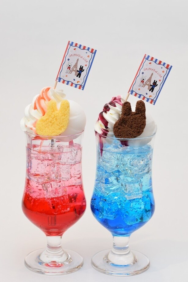 「リサとガスパールのクリームソーダ」(各1210円※テイクアウト有)