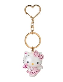 キラキラ揺れてテンションUP！持っても飾ってもかわいい【サンリオ】キーホルダーをAmazonでチェック‼