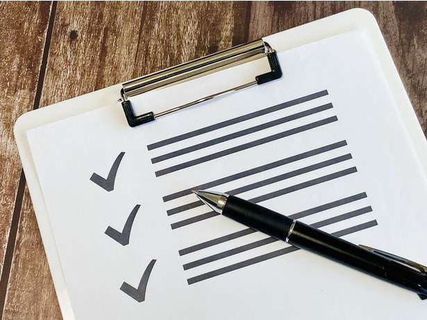 「辞めたいと思った自分を責めなくて大丈夫。休みで頭が整ったからこそ、違和感に気づけただけです。何がつらいのかをひとつずつ分けてみれば、選べる道は必ず増えます」とエールを送る板生さん