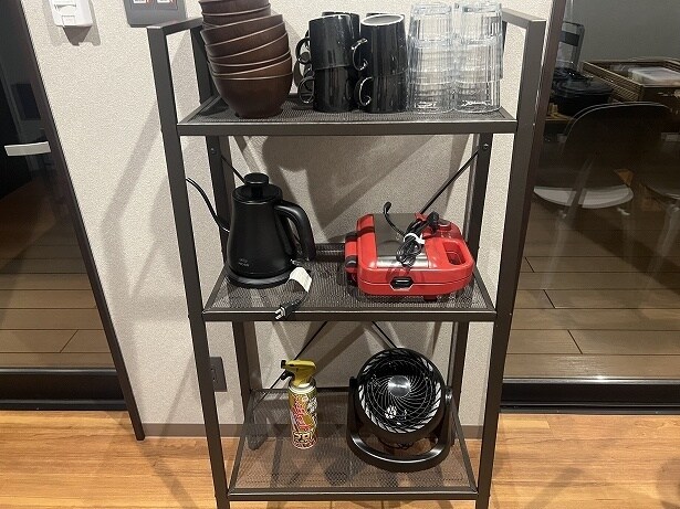 家電や食器などはひと通りそろっているので安心