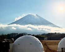 サウナ室やバナジウム鉱泉風呂から富士山を独占！ペット同伴OKの部屋も！「グランピングB&V富士山河口湖」に行ってきた