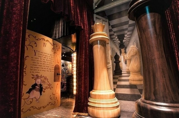 大きな絵本の扉