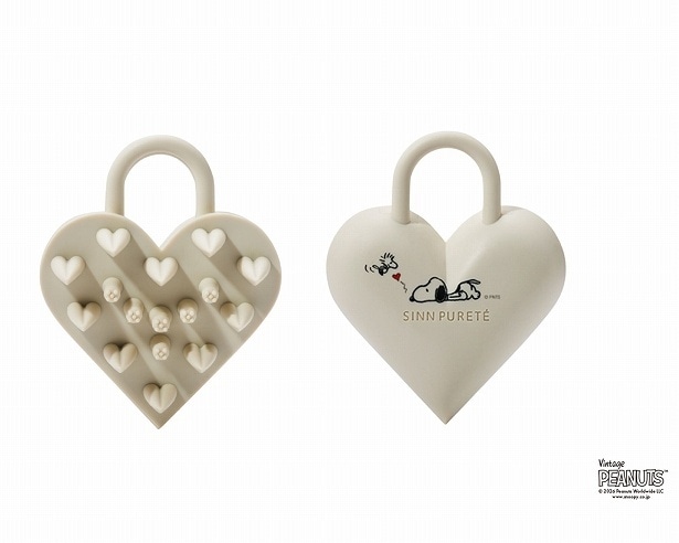 「【SINN PURETE】＜PEANUTS＞ハートロック スカルプブラシ ソフト」(2200円)