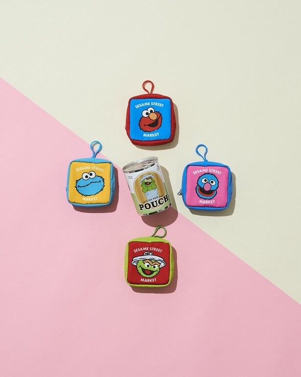 「シークレット缶 ポーチチャーム 全5種」(2200円)