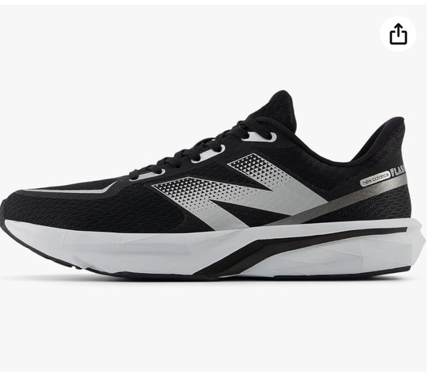 これはちょっと惹かれる…! 軽さとタフさを一足に凝縮!毎日の動きをしっかり支える【ニューバランス】のスニーカー、Amazonで今チェックしてみて!