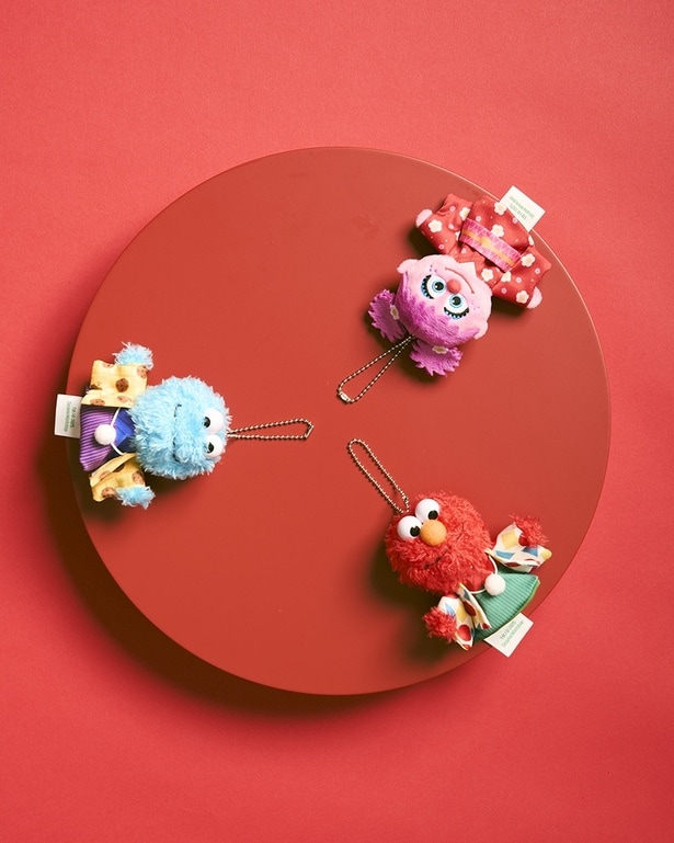 「なりきりぬいぐるみチャーム」(各3850円)