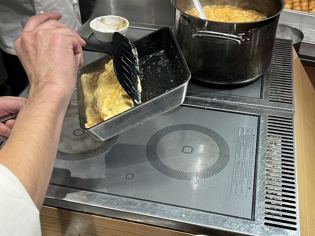 オーダーごとに1つずつ焼き上げる