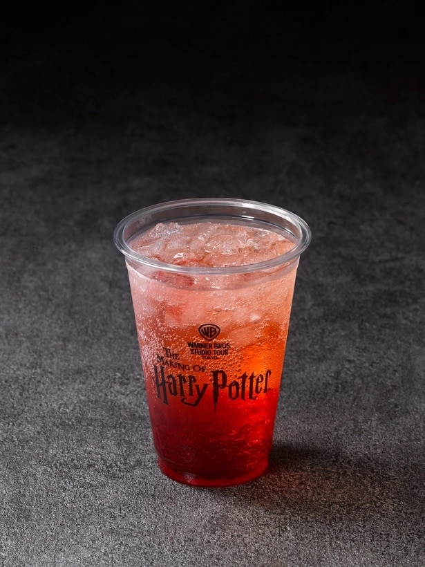 「グリフィンドールドリンク」(販売場所：フードホール)