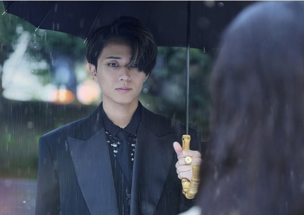 鬼の一族の次期当主・鬼龍院玲夜を演じる永瀬廉さん