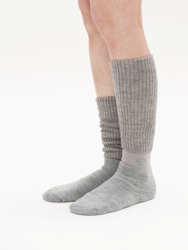 ハイソックスとしてもルーズソックスとしても着用可能