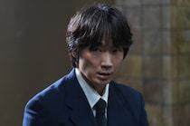 「綾野剛が壊れた」Netflix週間1位『でっちあげ』に衝撃の声続出！「演技がバケモン」「心がやられる」実話ベースの問題作