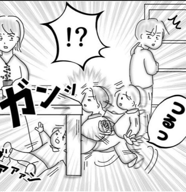 店内で走り回る子どもが滑って転倒!?激痛のなか母親に𠮟られ、涙をこらえる姿に自業自得だけど「こっちが泣けた！」【作者に聞く】