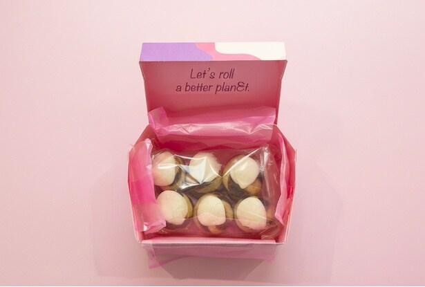 「planet rolls シナモン・ロール」(6個入り/3000円)※送料別