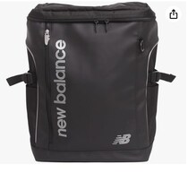 雨の日も晴れの日もへっちゃら。軽くてタフな万能バッグ【ニューバランス】のリュックがAmazonに登場中‼
