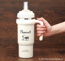 SNSで大人気のハンドル付きタンブラーに「スヌーピー」デザインが登場！ストロー＆直飲みの2WAY仕様で毎日が快適に