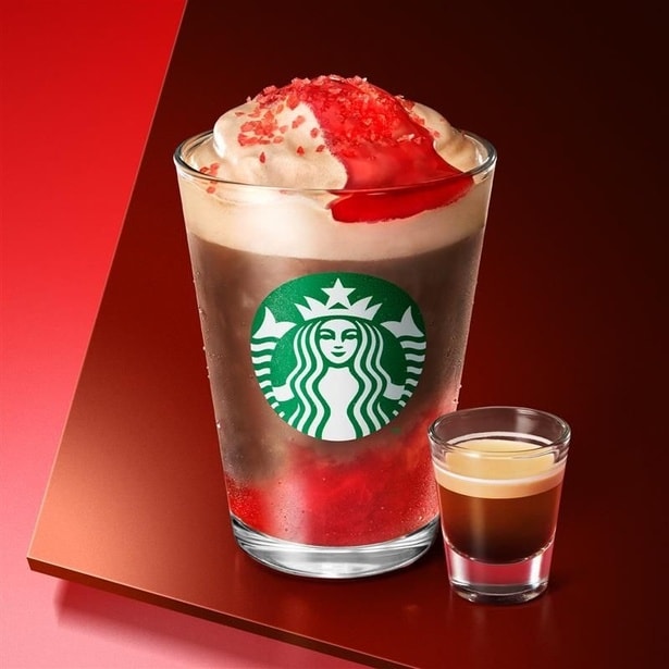 エスプレッソショットの追加カスタマイズがおすすめ！エスプレッソの香ばしいほろ苦さが、カカオの奥行きをいっそう際立たせる