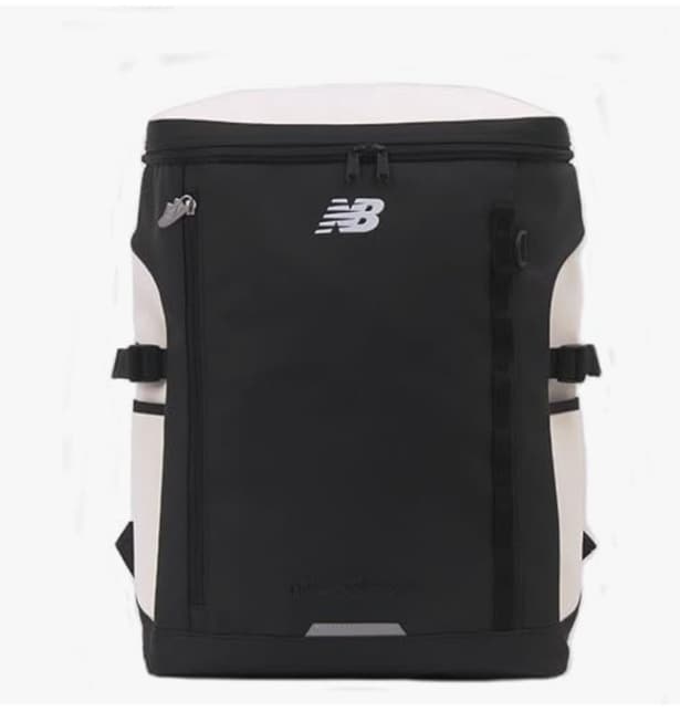 学校も遊びも全部まかせる、頼りがいバツグンのボックスリュック【ニューバランス】のリュックがAmazonに登場中‼