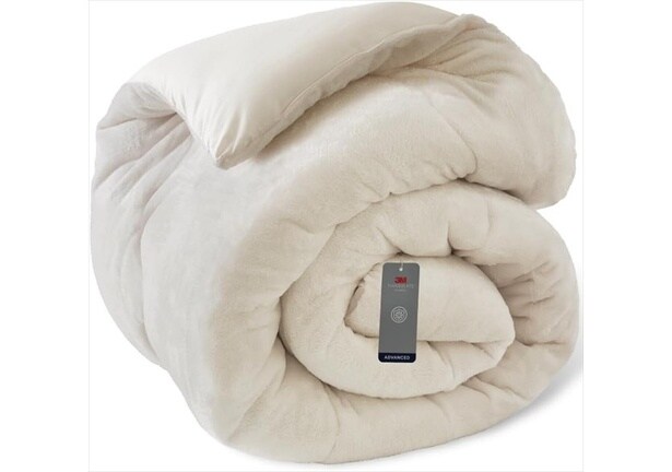 アイリスプラザ 掛け布団 シンサレート 充填量1.5kg