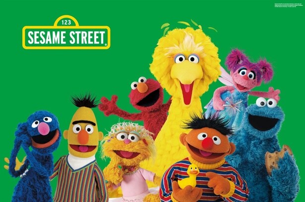 TSUTAYA BOOK STORE ららぽーと堺で「セサミストリート」フェアを開催中