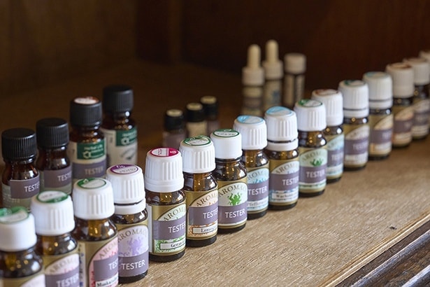 アロマハウス リーフでは、多彩なオリジナルブレンドの精油を提案