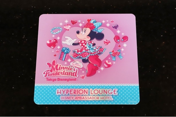 「ハイピリオン・ラウンジ」のスペシャルドリンクに付いてくるオリジナルコースター