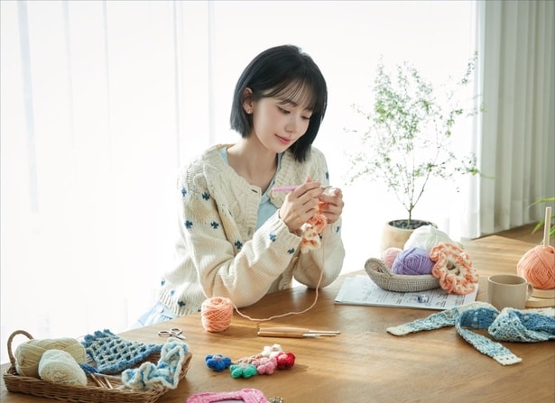 LE SSERAFIMの宮脇咲良さんとコラボした編み物ブランド「SAKURA MIYAWAKI × Couturier」が誕生！