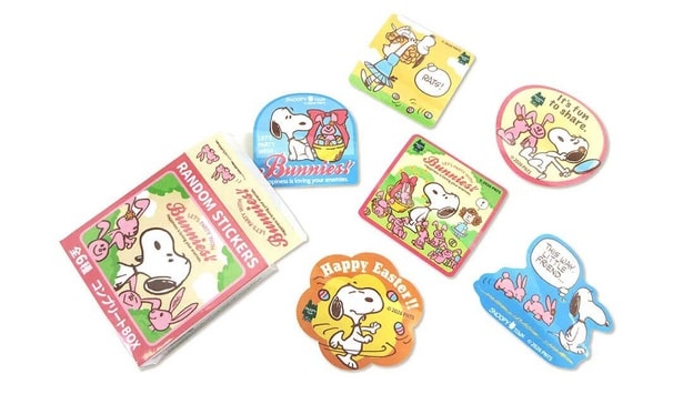 「ランダムステッカー」(各330円) 