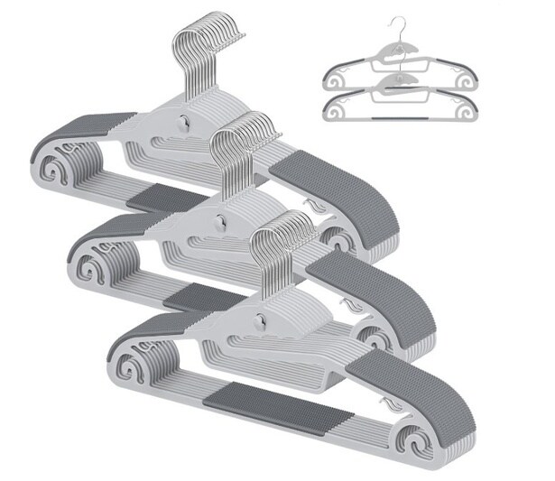 もう襟伸びに悩まない！【チチロバ】のすべらない多機能ハンガーがAmazon限定で販売中！