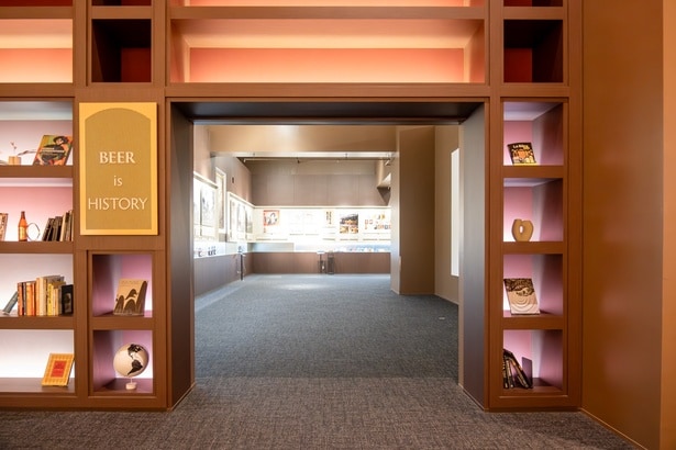 ヱビスビールのヒストリーを紹介する、ミュージアム内部へ