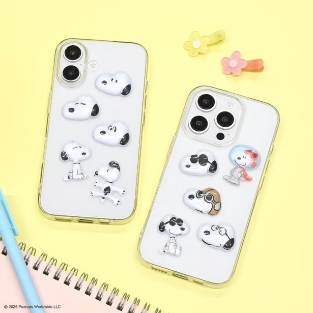 スマホケースに貼った使用イメージ。ぷっくりツヤツヤの立体感がかわいい