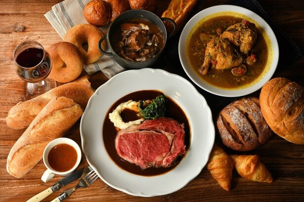 ゲレンデ食の域を超えた、ラグジュアリーなメニューの数々