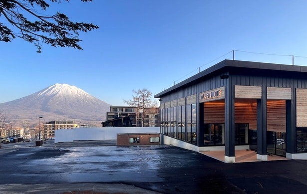 新スポットが続々と誕生し、進化が止まらないニセコ東急 グラン・ヒラフ。羊蹄山を望むこの地で、世界レベルの冬体験を味わい尽くそう