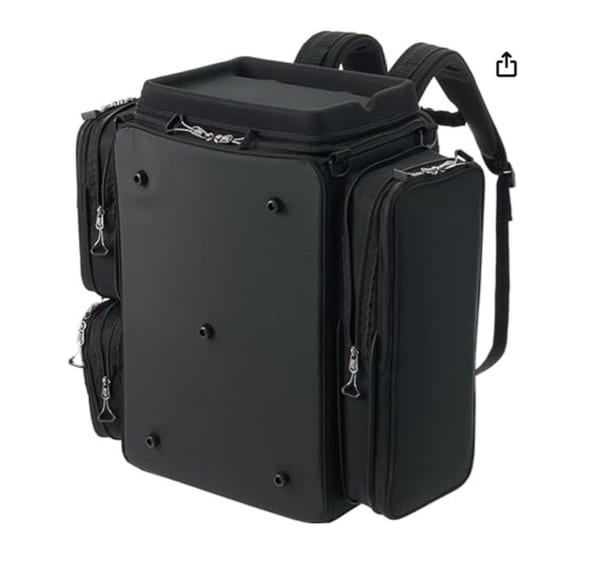 なんと、テーブルにもなる！アウトドアで差がつくアイテム【ロゴスパーク】多機能リュックをAmazonで発見‼