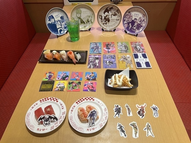 【写真】コラボ限定グッズ付き商品などが登場