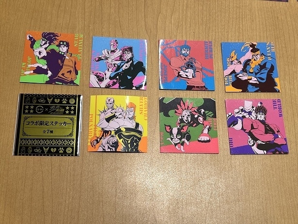 ステッカーにはスシロー5％OFFクーポンも付いている