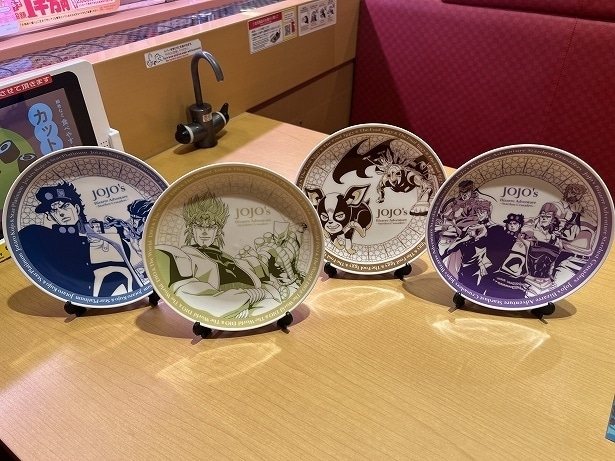 プレートは4種ともそろえたくなる