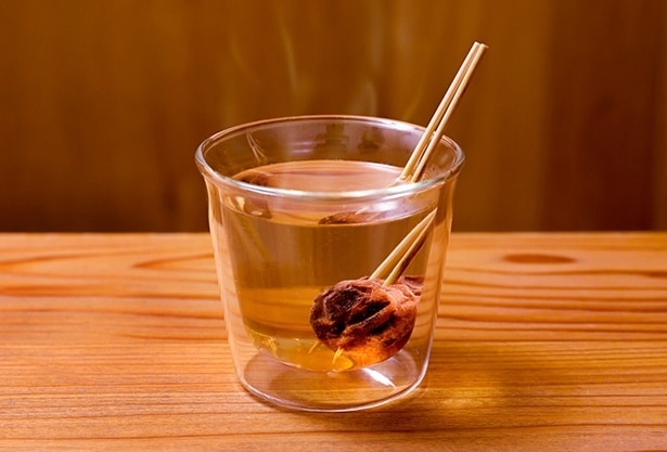 ニューみるく「焼きうめっぽのお湯割り」