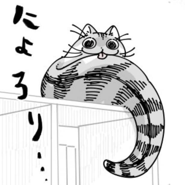 【ネコ漫画】大蛇のような愛猫の姿に驚愕する飼い主!?「笑ってしまいましたｗ」などの共感コメントがSNSで多数