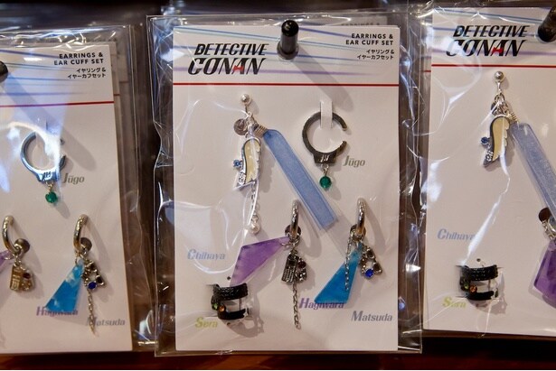 さりげなく取り入れたいイヤリング&イヤーカフセット